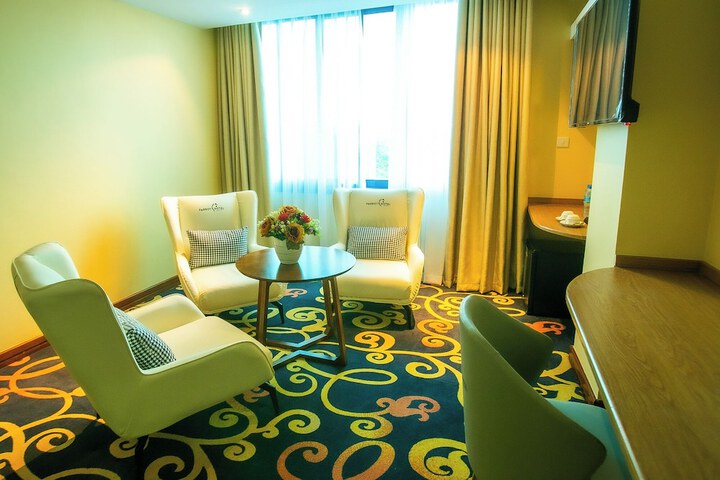 Room 30 of 91