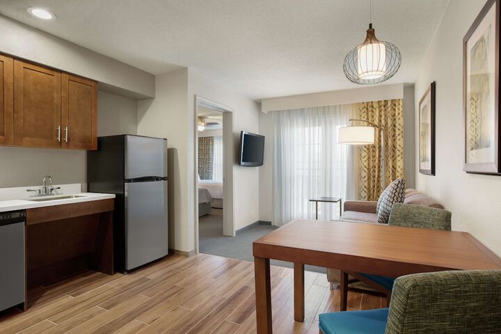 Room 15 of 46