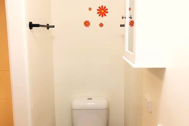 Room 62 of 91