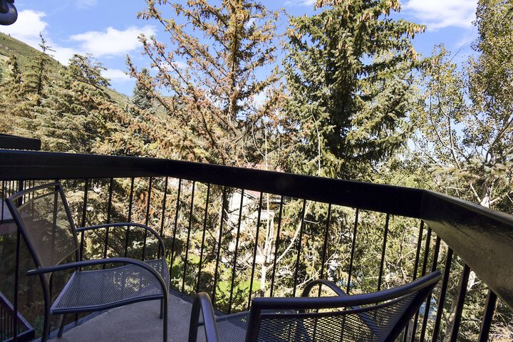 Terrace/Patio 18 of 34