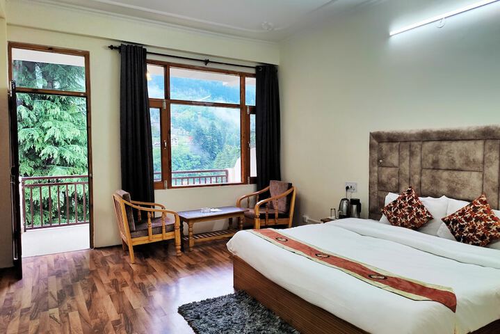 Room 6 of 38