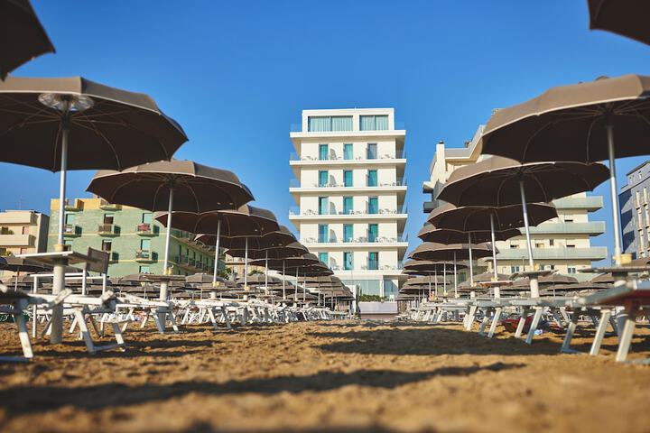 Hotel 89 of 92