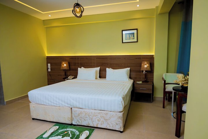Room 70 of 167