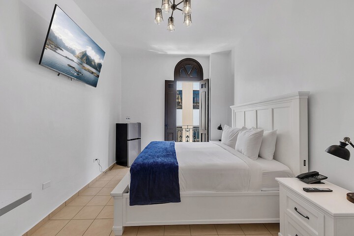 Room 21 of 62