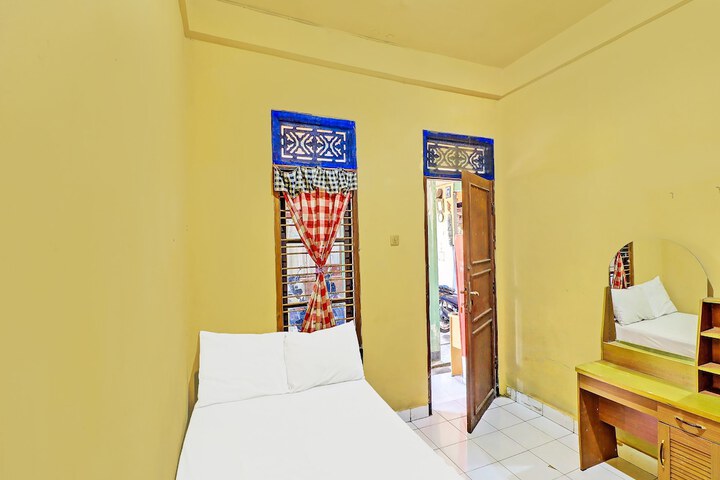 Room 18 of 30