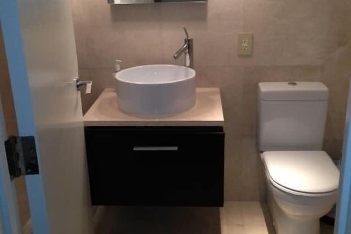 Room 285 of 324