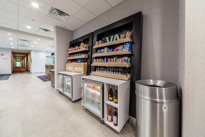 Snack bar