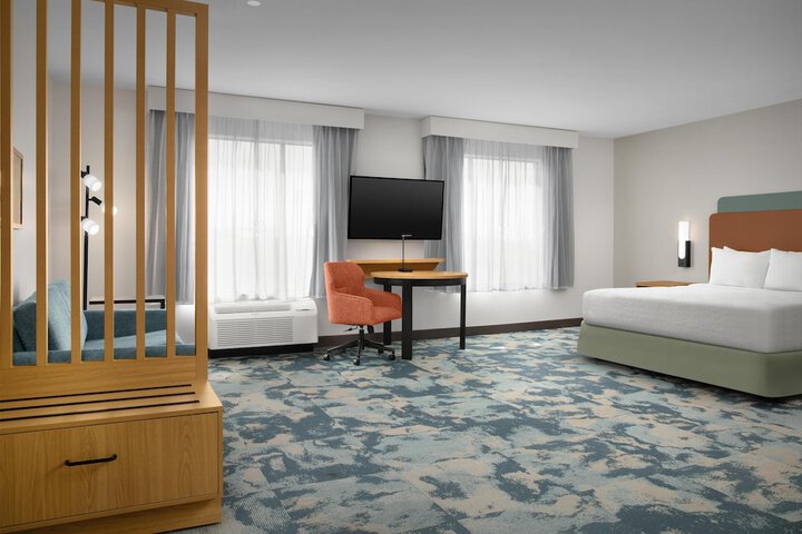 Room 35 of 77