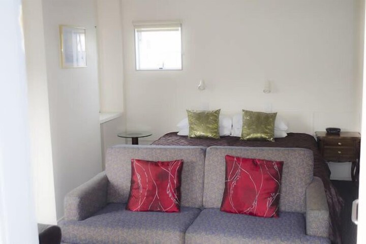 Room 5 of 58