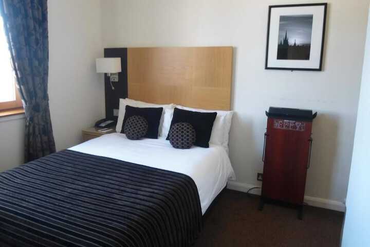 Room 14 of 45