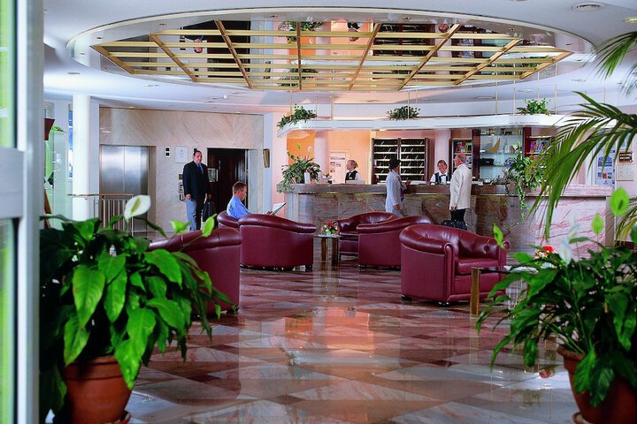 Lobby Entry