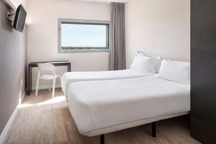 Room 15 of 45