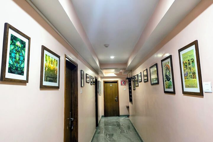Hotel Lobby