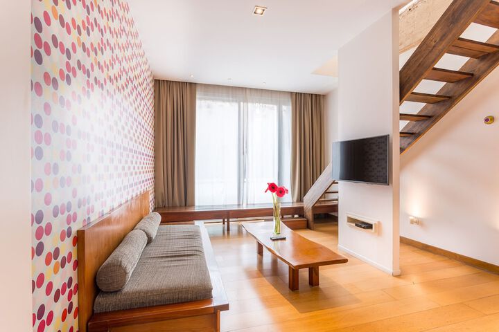 Room 40 of 181