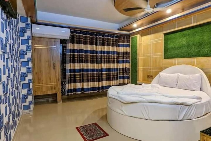 Room 20 of 22