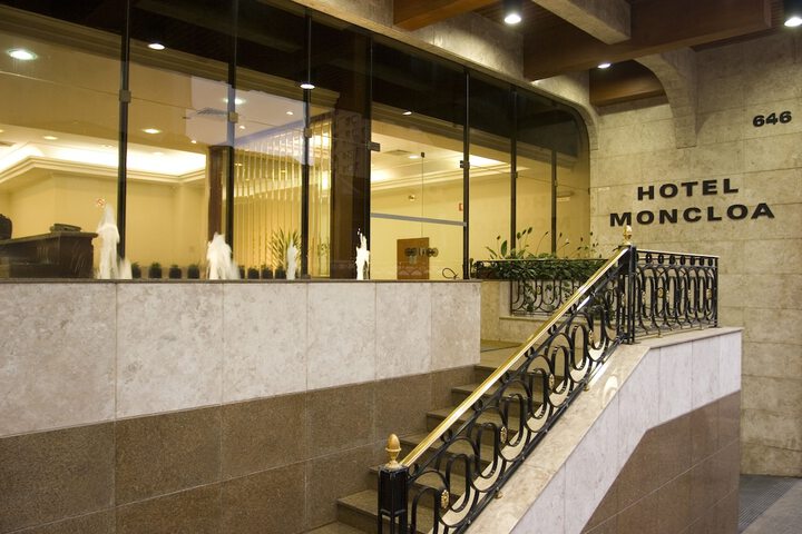 Hotel 38 of 39