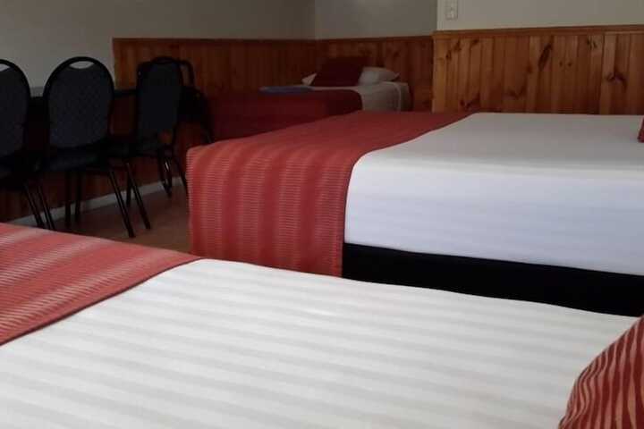 Room 10 of 47