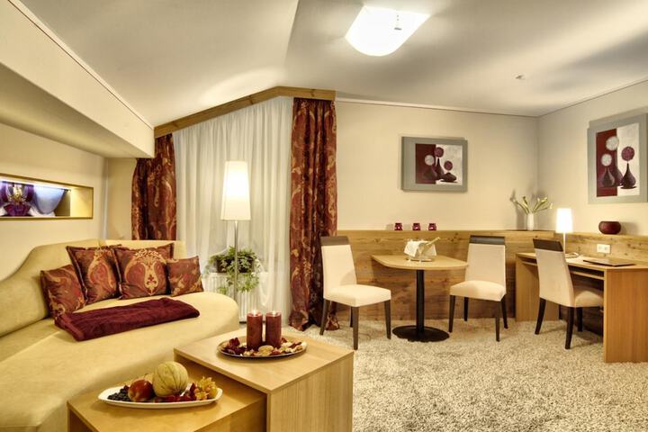 Room 9 of 53