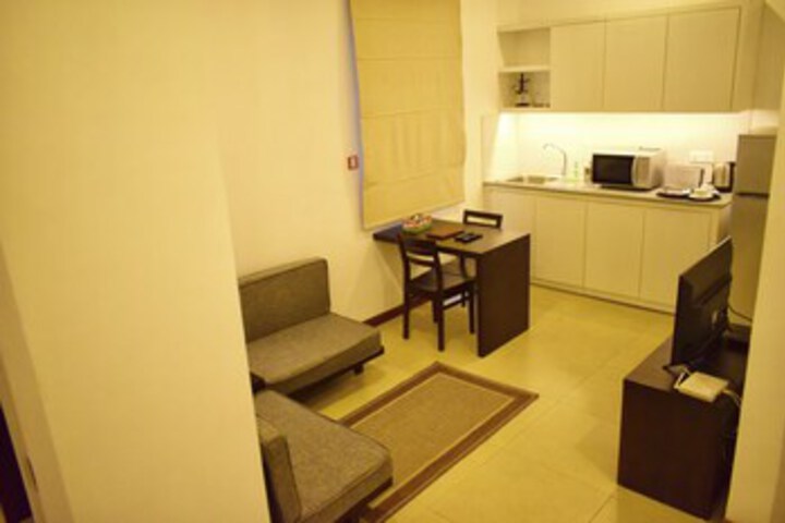 Room 22 of 32
