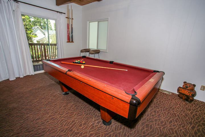 Room 20 of 28