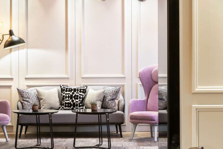Hotel Lobby