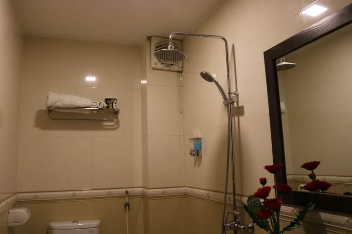 Room 19 of 22