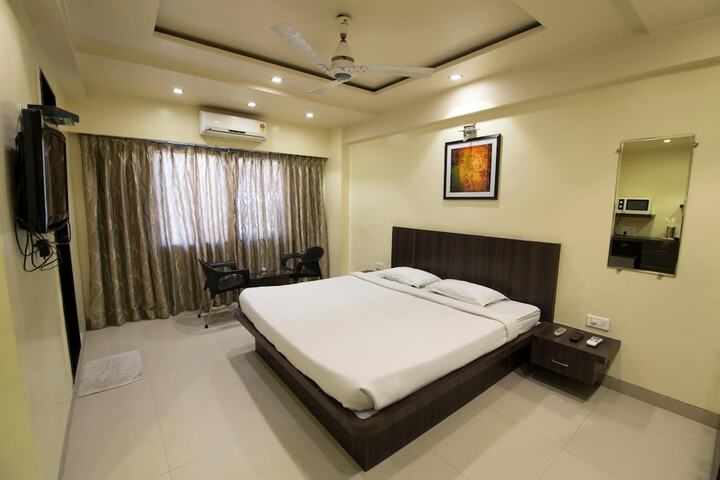 Room 7 of 23