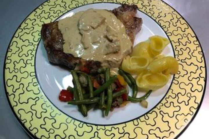 Dining 92 of 99