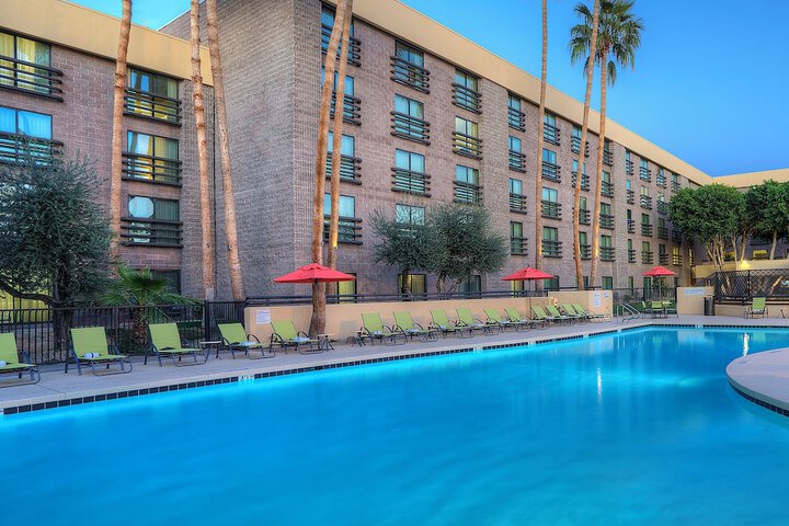 Hotel 62 of 62