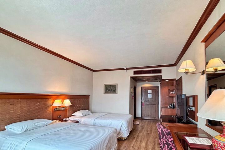 Room 22 of 127