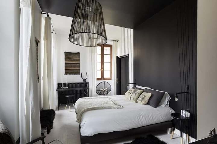 Room 28 of 55