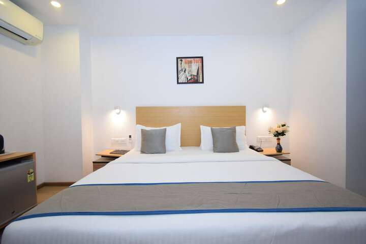 Room 16 of 61