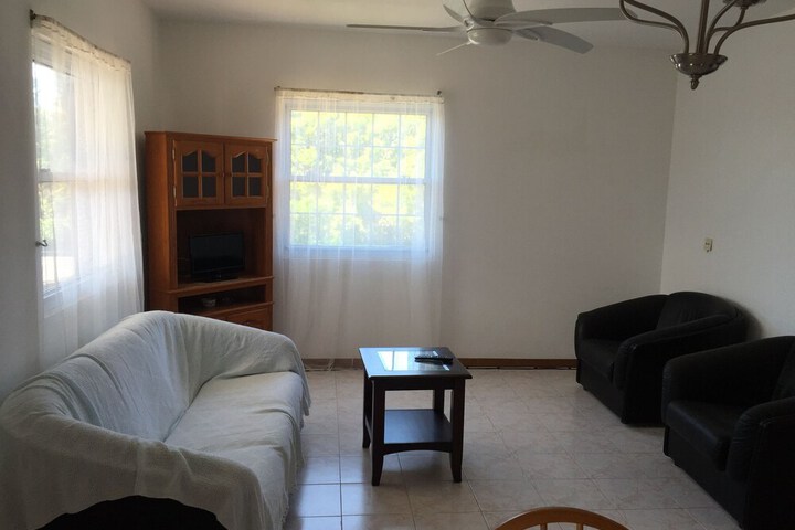 Room 16 of 28
