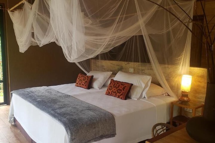 Room 5 of 44