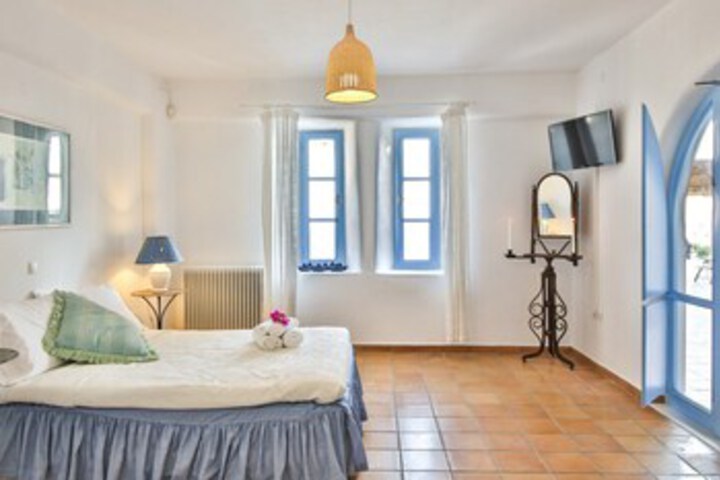 Room 5 of 23