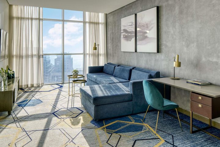 Room 20 of 92