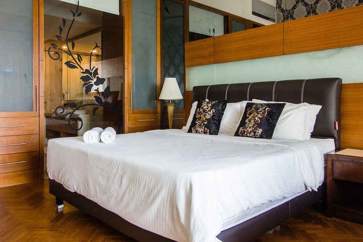 Room 10 of 59