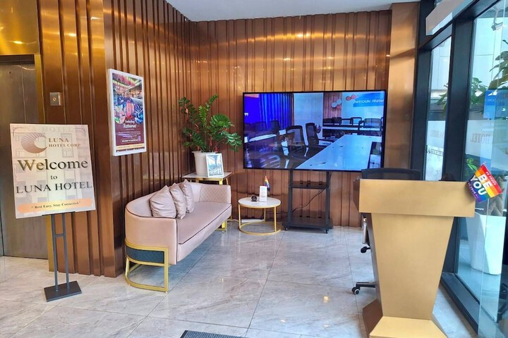 Hotel Interior 3 of 20