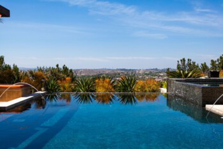 Pool 29 of 70