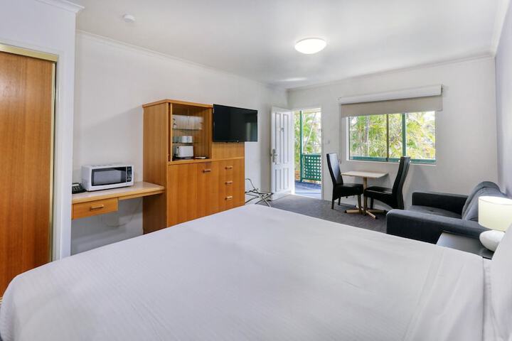 Room 21 of 69