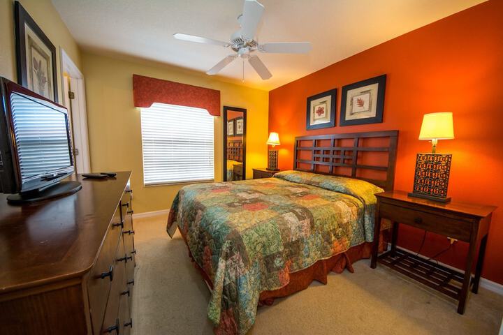 Room 26 of 221