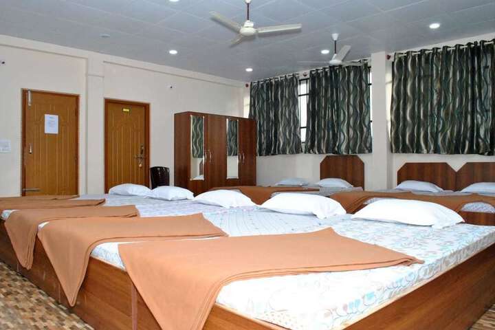 Room 3 of 4