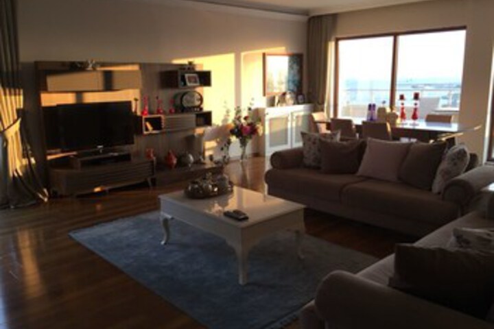 Room 14 of 15