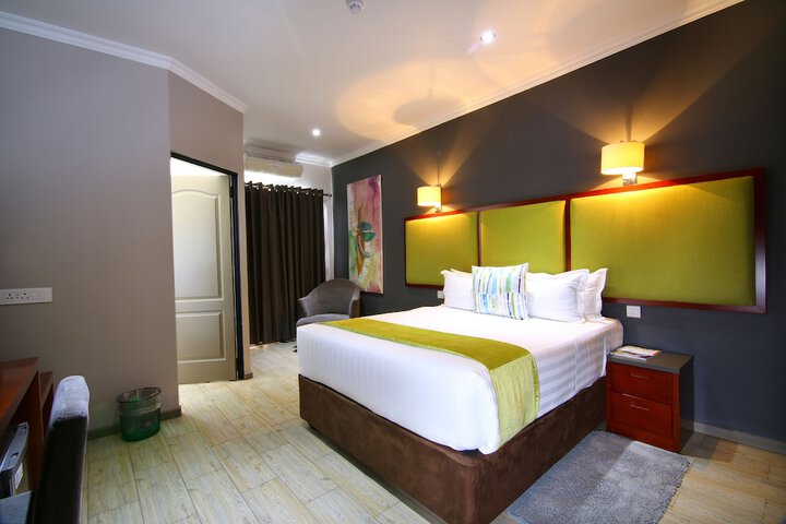 Room 29 of 113