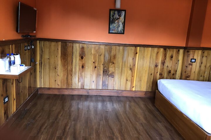 Room 15 of 35