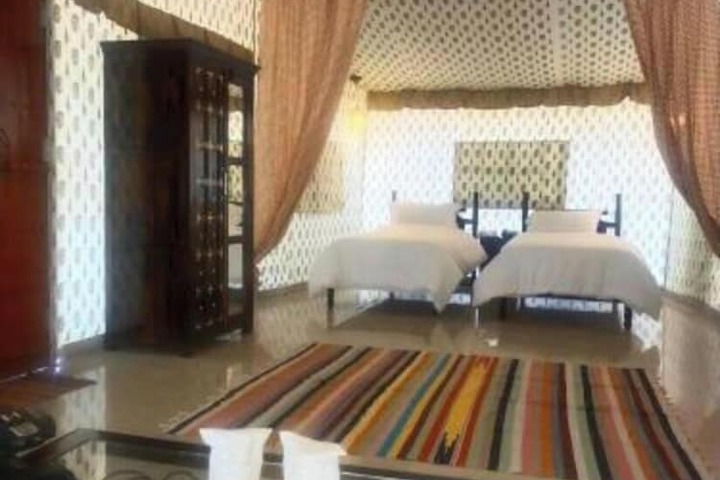 Room 5 of 24