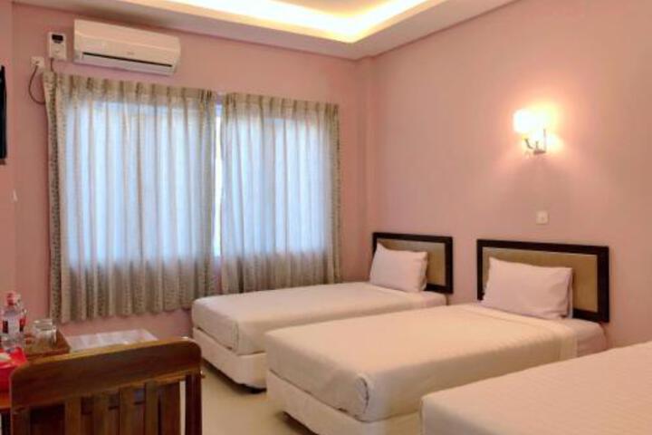 Bagan Hybrid Hotel