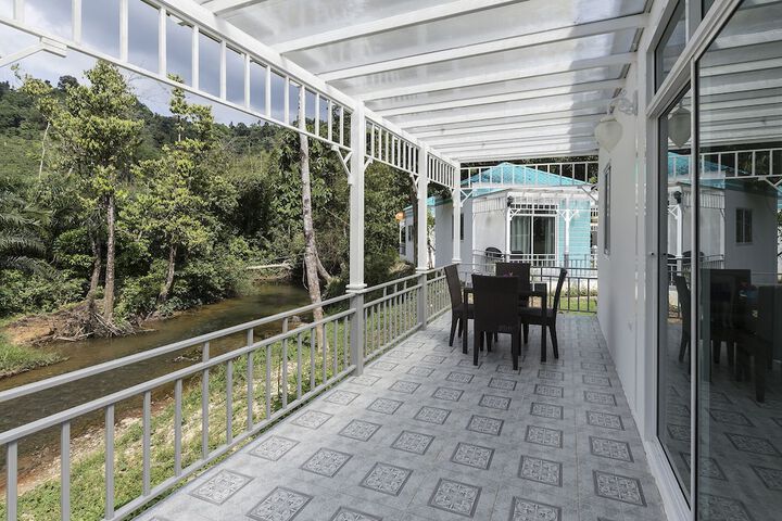 Terrace/Patio 31 of 50