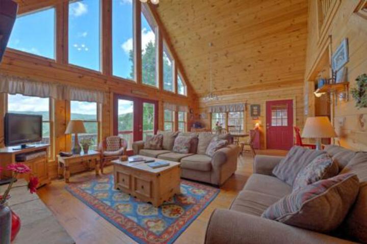Dream Catcher Cabin in Mars Hill, NC