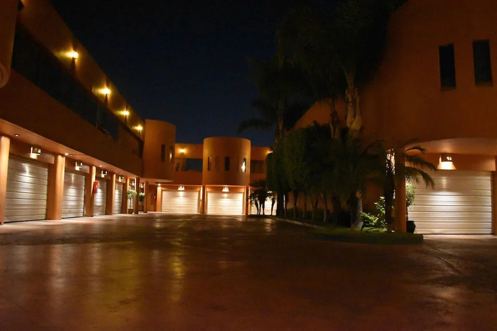 Hotel 2 of 7